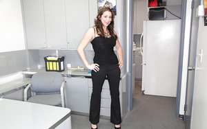 18 year old girl Ami is coerced into losing her virginity by older guy